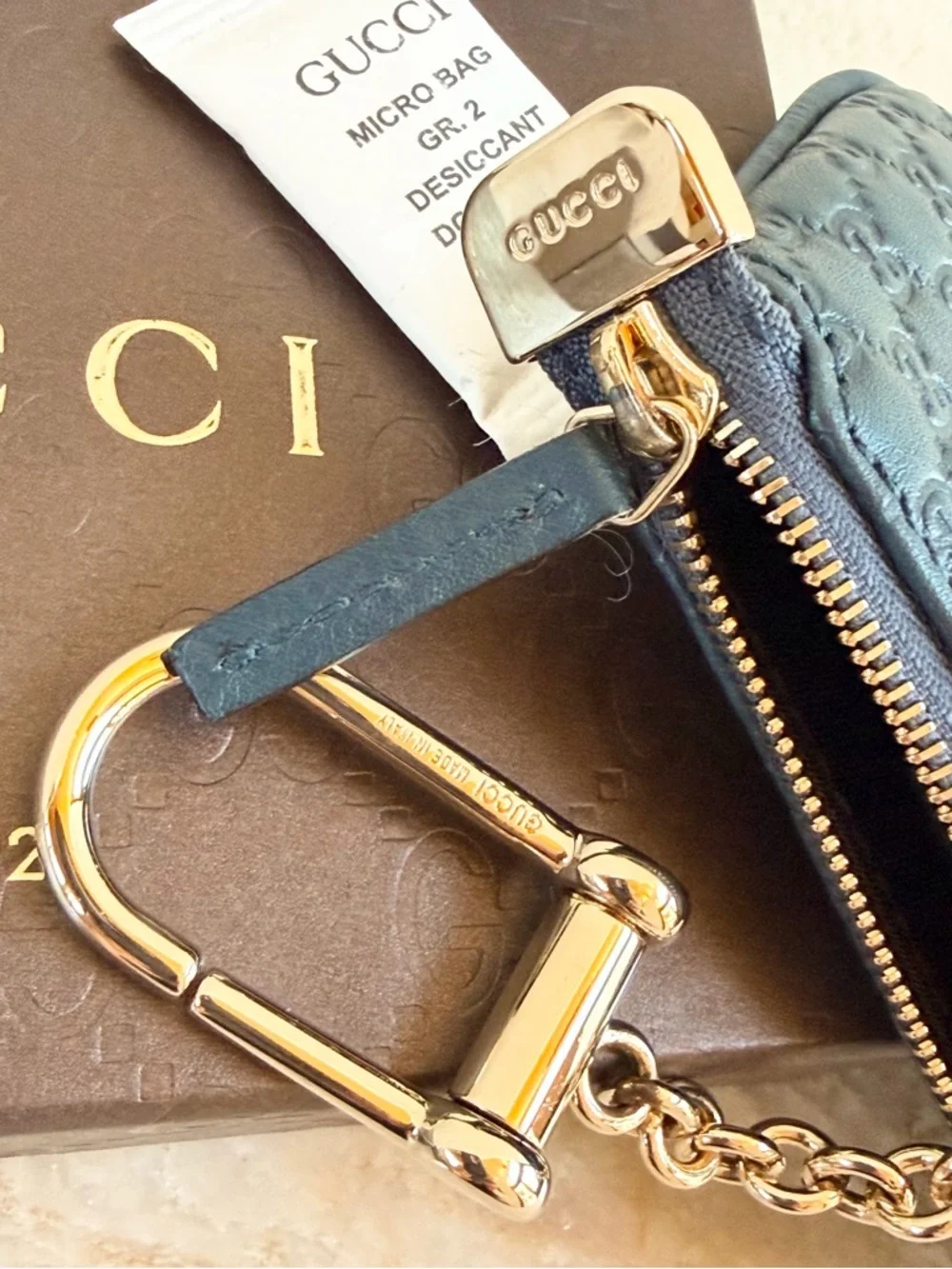 New GUCCI Teal Leather Guccissima Micro GG Coin Key Chain Case w/ Box